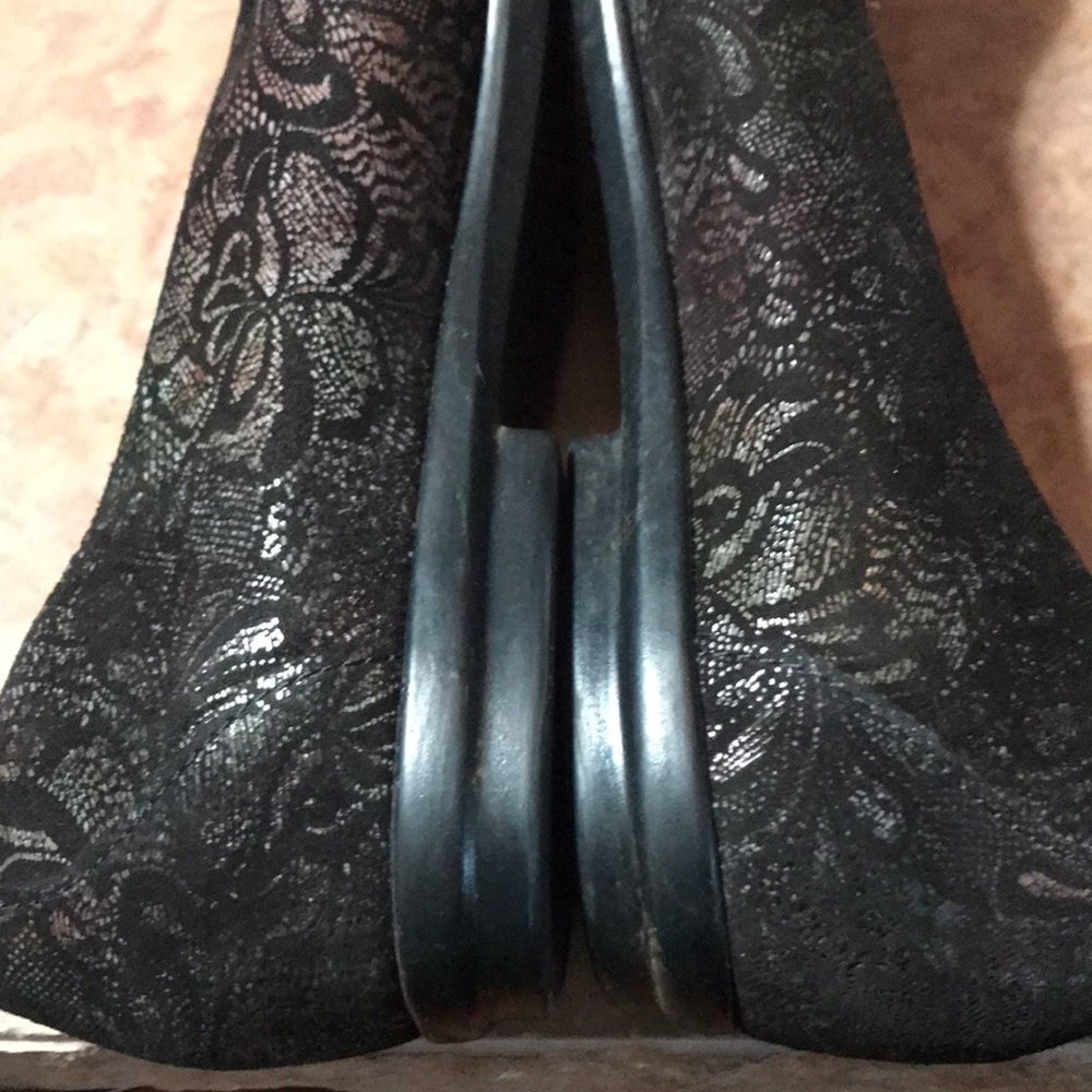 Beautiful stamped leather SAS flat size 10M - Picture 7 of 8